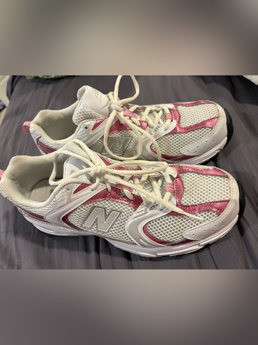 New Balance White & Pink Women's Mesh Athletic Sneakers
